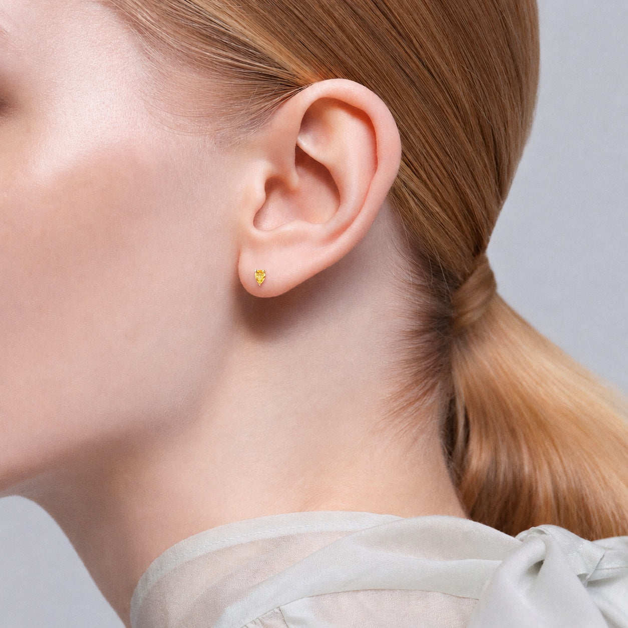 foliage stud earring (yellow)