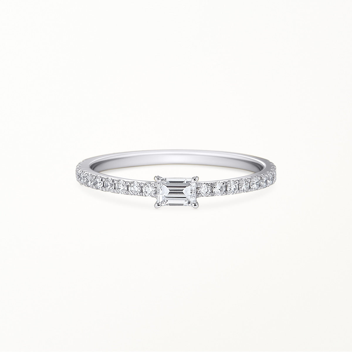solitaire baguette ring