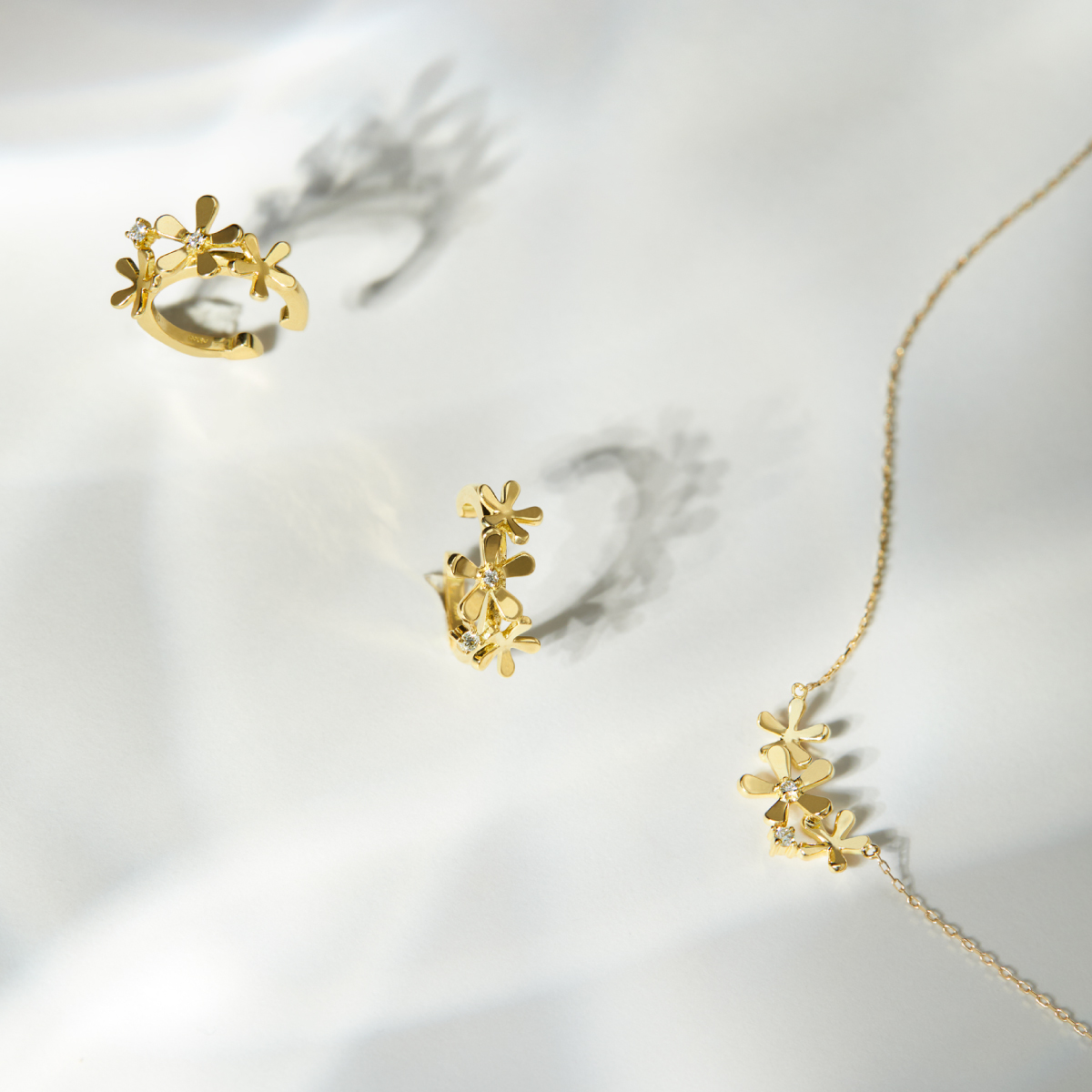 fleur brillant necklace